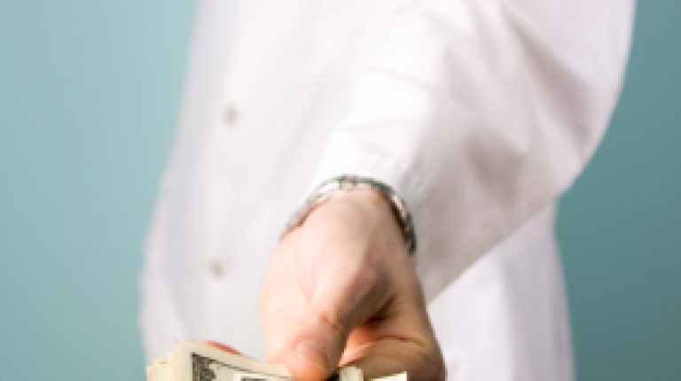 ‘Bribes’ offered to teenage girls for cervical cancer jab_669bd92580916.jpeg